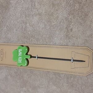 COPY - Rae Dunn garden marker